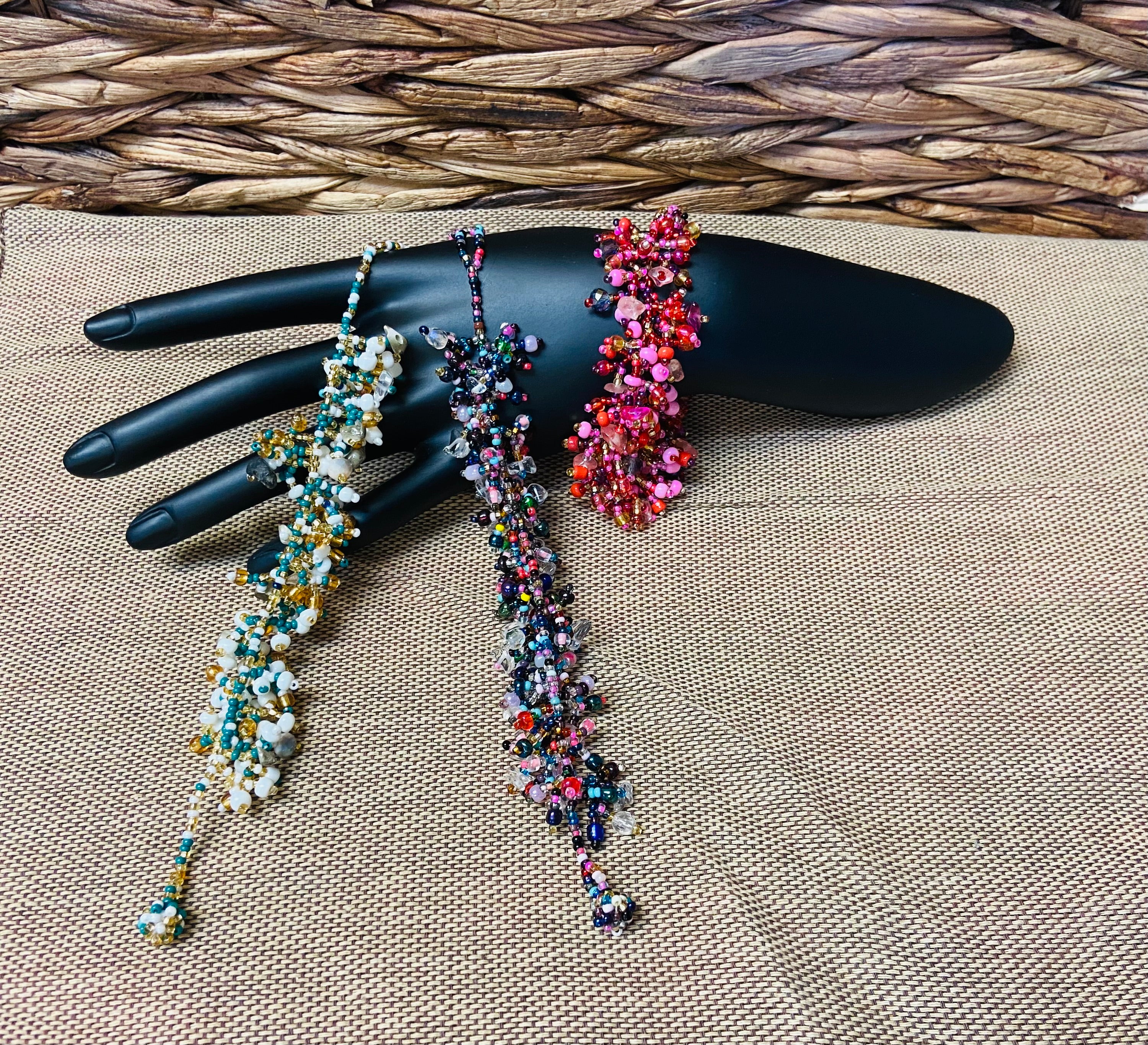 $2.50 ea. #2033 (X52B-C) All Seed Beaded Chip Stone Cluster Bracelet (12pcs/Order)