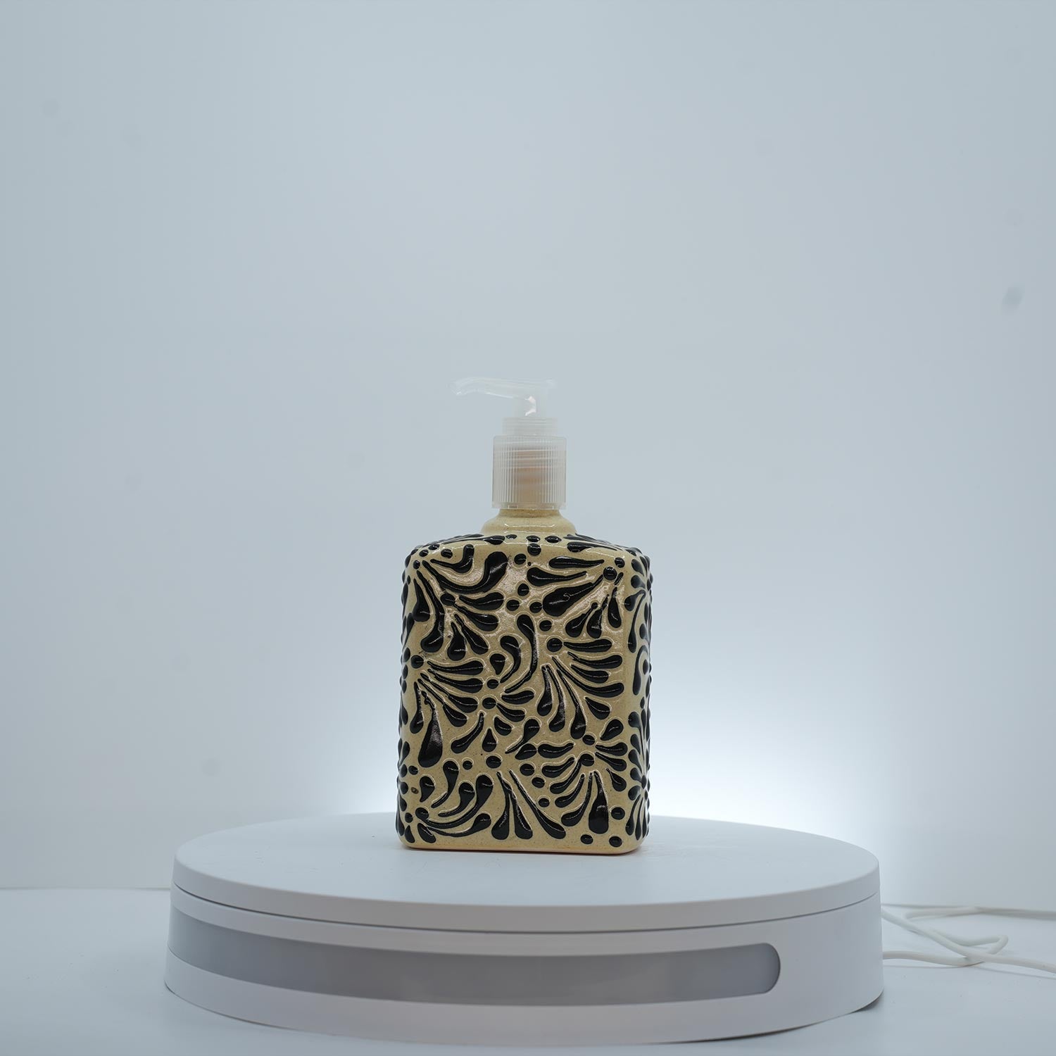 Eternal Bloom Black on White Soap Dispenser 2