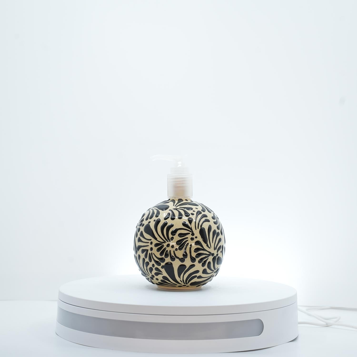 Eternal Bloom Black on White Soap Dispenser 3